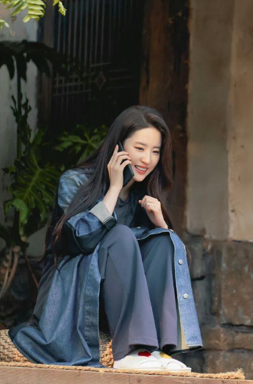 刘大锤最新爆料照片视频,独家照片视频揭秘幕后真相